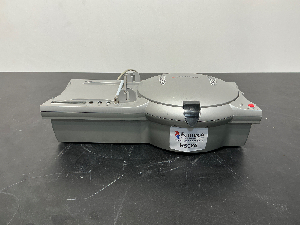 Image of Life Technologies Invitrogen iBlot Device